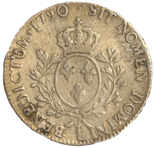 Écu de France au Lis couronné et entouré d'une couronne de laurier.