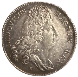 Buste drapé de LOUIS XIV à droite.
