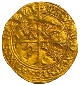 Croix cantonnée de L et porcs-épics.