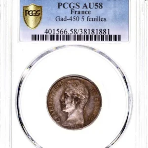 Tête nue du souverain Charles X à gauche.