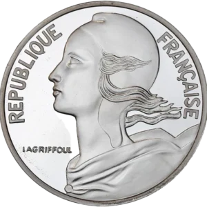 Tête de Marianne d’après Lagriffoul vers la gauche.