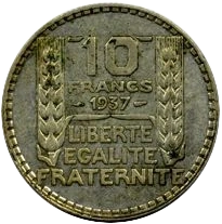 Inscription "10 francs 1937, Liberté, égalité, fraternité" entre deux épis de blé.