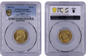 Tête de Louis XVIII à droite.