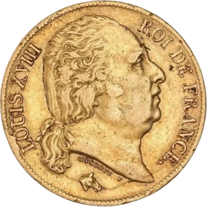 Buste de Louis XVIII à gauche.