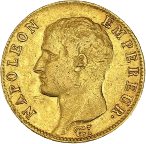 Tête nue de Napoléon Ier à gauche.