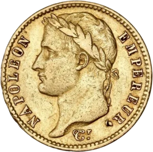 Tête laurée de Napoléon Ier à gauche.