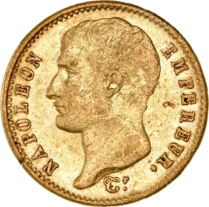 Tête nue de Napoléon Ier à gauche.