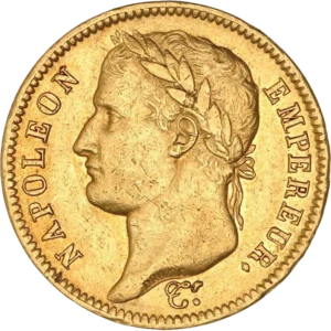 Tête laurée de Napoléon Ier à gauche.