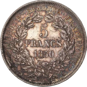 L'inscription "5 francs 1850" dans une couronne végétale.