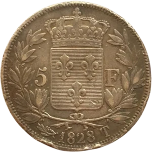 Écu de France couronné et entouré d'une couronne de laurier.