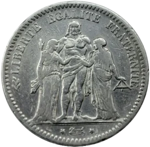 Hercule debout de face avec la léonté, unissant la Liberté debout à gauche et l'Egalité à droite.