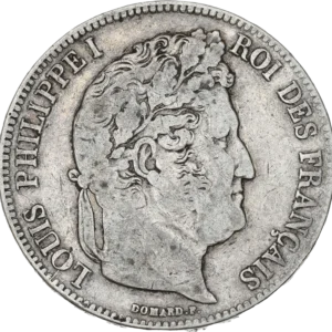 Tête laurée de Louis Philippe Ier à droite.