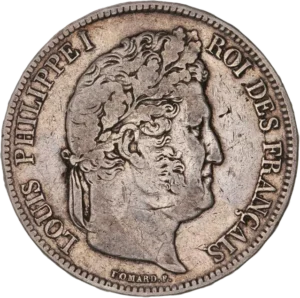 Tête laurée de Louis Philippe Ier à droite.