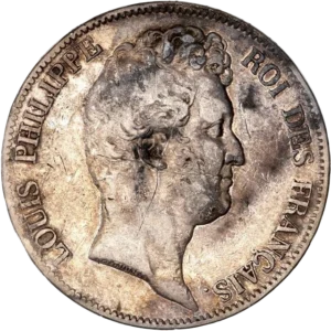 L'inscription "5 francs" entourée d'une couronne de laurier.