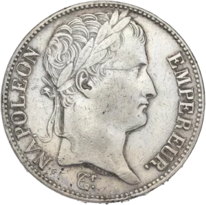 Tête laurée de Napoléon Ier à droite.