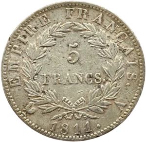 L'inscription "5francs" entourée d'une couronne de laurier.