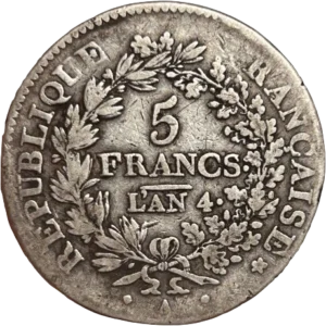 L'inscription "5 francs" entourée d'une couronne composée de feuilles de chêne et de laurier.