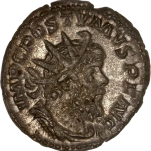 Buste radié, radié et cuirassé de Postume à droite.