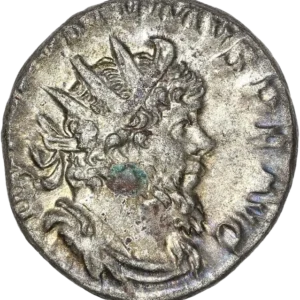 Buste radié, drapé et cuirassé de Postume à droite.