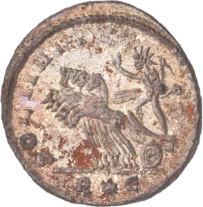 Sol conduisant un quadrige à gauche.