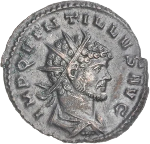 Fides, tournée à gauche, entre deux étendards.