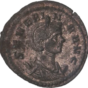 Buste diadémé de l'impératrice à droite.