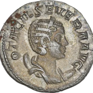 Buste drapé et diadémé d'Otacilie à droite, posé sur un croissant.