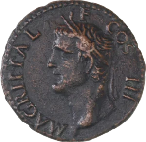 Tête laurée d'Agrippa à gauche.