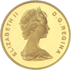 Enfants se tenant par la main.