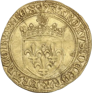 Écu de France couronné.