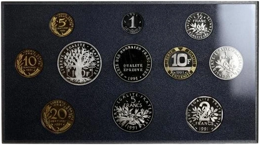 Coffret belle épreuve de la Monnaie de Paris, contenant les monnaies habituelles ainsi qu'une médaille belle épreuve.Coffret émis à 10 000 exemplaires.Note : Numéro de certificat 3044.Bon état général.
