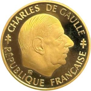 Tête du général De Gaulle à gauche.