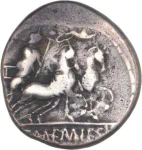 Vénus dans un bige à droite. Au dessus, Cupidon couronnant le bige.