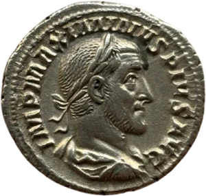 Buste de l'empereur Maximin Ier à droite.