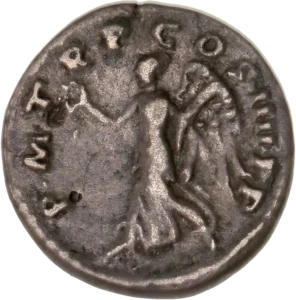 La victoire ailée debout à gauche tenant une couronne de lauriers.