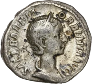 Concordia assise à gauche.