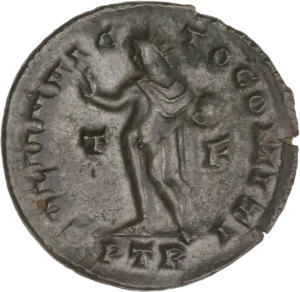 Sol debout à gauche.