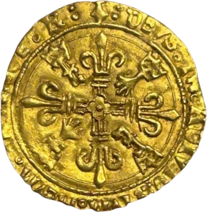 Écu de France couronné sous un soleil.