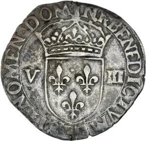 Ecu de France couronné.