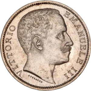 Tête de Victor-Emmanuel III à droite.