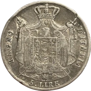 Armoiries couronnées.