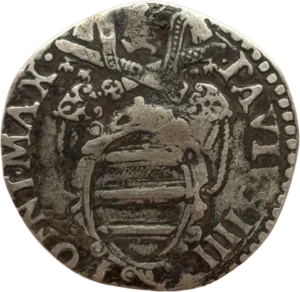 Saint-Paul nimbé debout tenant le Livre ouvert de la main gauche et l’épée dressée dans la main droite.