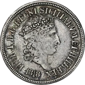 Tête couronnée de Ferdinand Ier à droite.