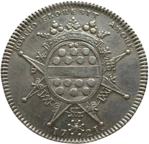 Écu couronné avec la caravelle nantaise, au chef d’hermines, autour une cordelière.