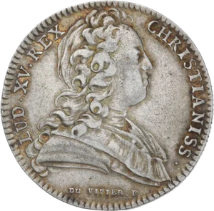 Buste de Louis XV à droite.