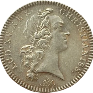 Buste lauré du Roi Louis XV à droite.