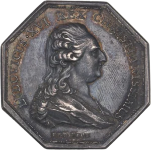 Buste du Roi Louis XVI à droite.