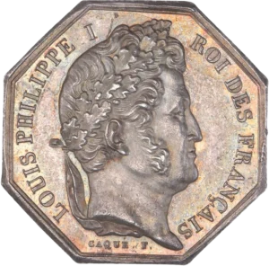 Tête de Louis Philippe Ier à droite.