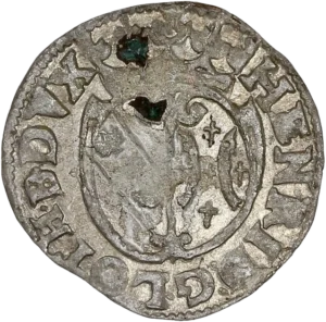 Aigle aux ailes deployées.