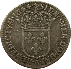 Ecu de France couronné.